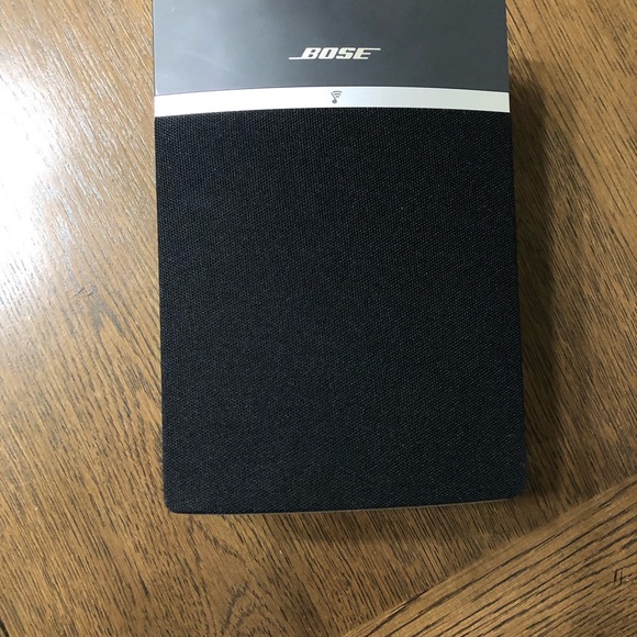 Bose. Soundtouch 10 wireless music system. Model: 416776. Bluetooth speaker. - Picture 6 of 8